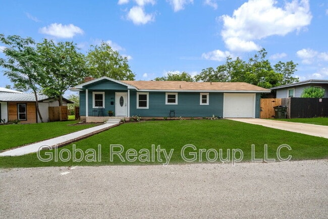 Photo - 385 W Faust St