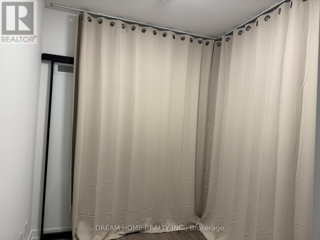 Photo - 108 Peter St Unité 1205