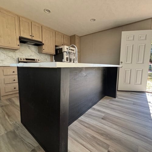 Building Photo - 219 Eagle Dr