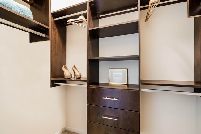 Alexander Village