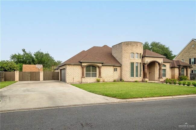 Photo - 32 Woodland Dr