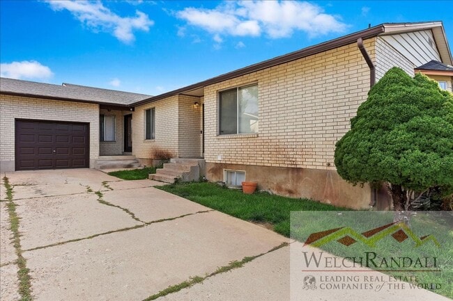 Building Photo - 127 W 5050 S Unit #2 Rental