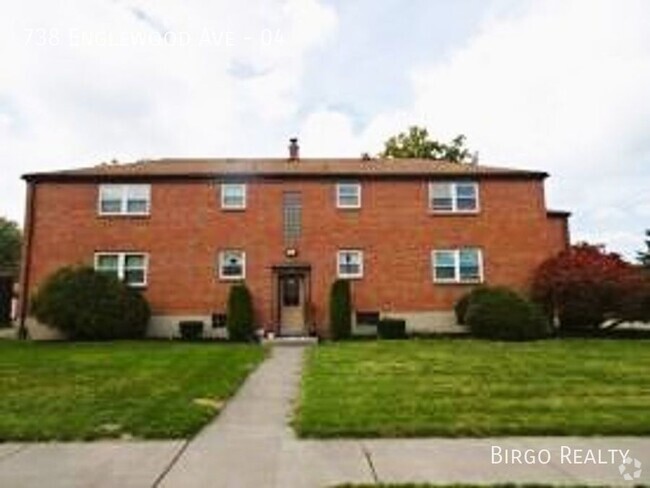 Building Photo - Lovely 2 Bedroom/ 2 Bath Available in Tona... Unit 04 Rental