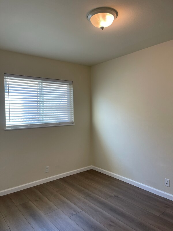 Photo - 1454 S 56th St