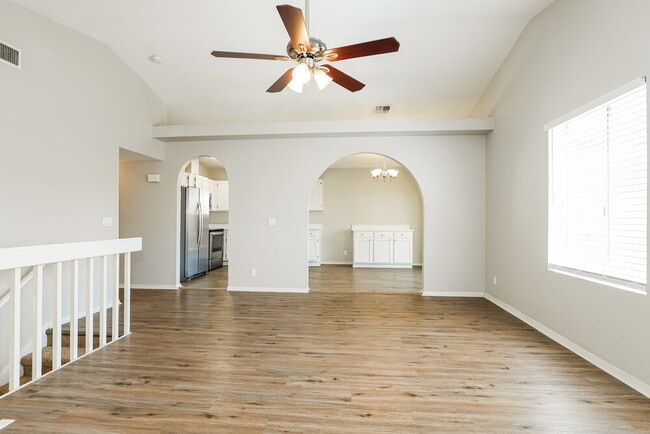 Photo - 8925 W Virginia Ave