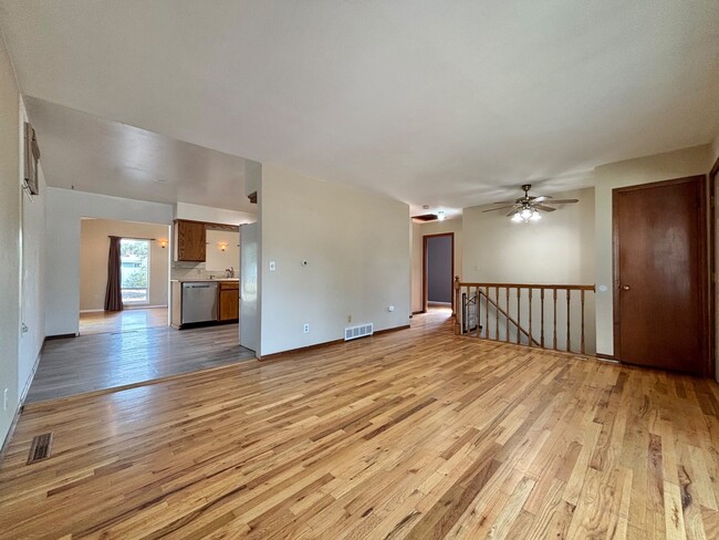 Photo - 3820 E Carlisle Ave