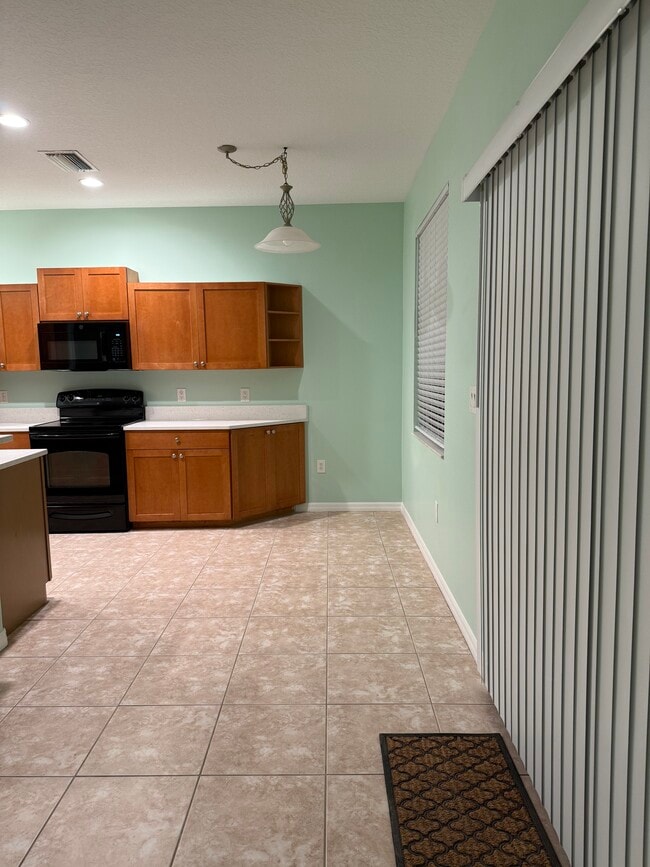 Photo - 2336 Alling Ter