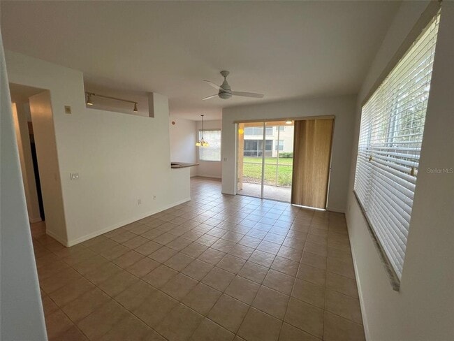 Photo - 4270 Vicenza Dr Unit B40