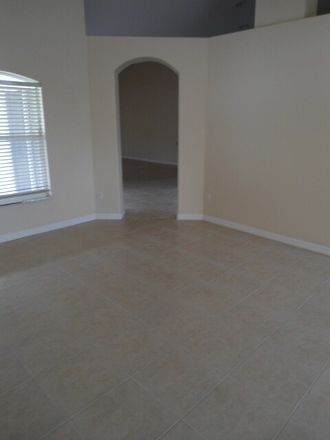 Photo - 4 Bedroom 3 Bath Home - Kissimmee ~ Southp...