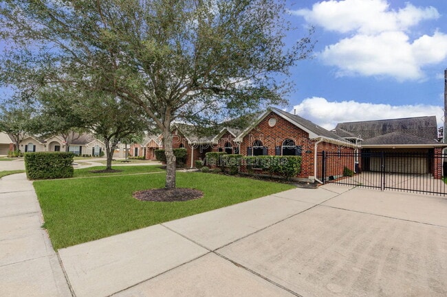 Photo - 3403 Kerr Ln
