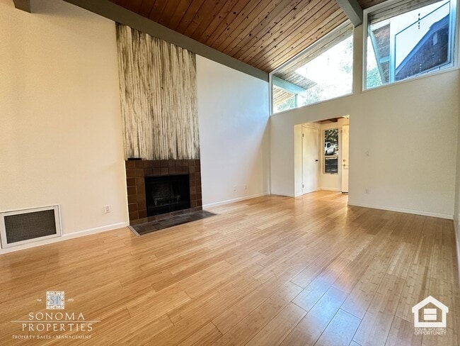 Photo - 3+ Bedroom Custom Eastside Home