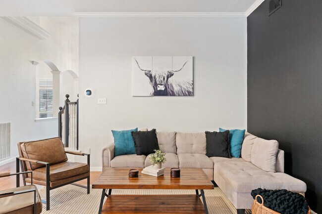 Photo - 3209 Normandy Dr Unit ID1023132P