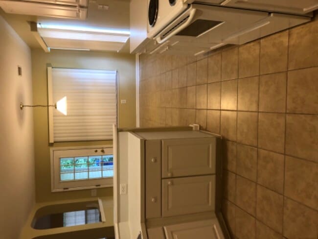Photo - 305 Rice Bay Dr