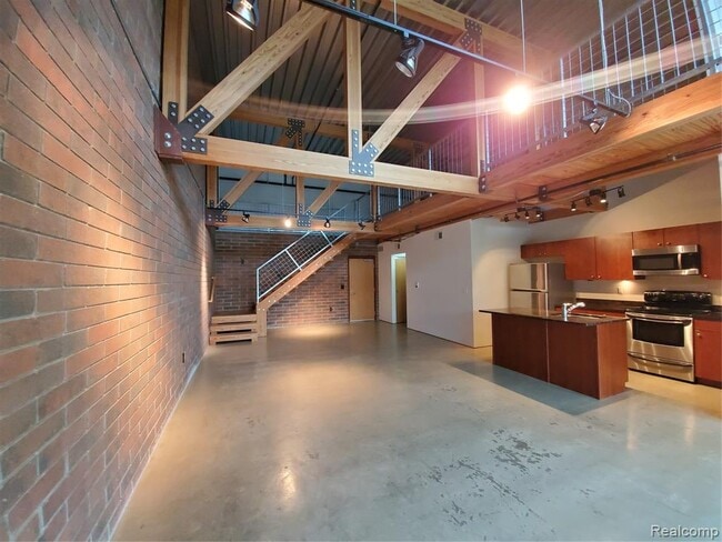 Main Room - 300 Hamilton Street Unit 301