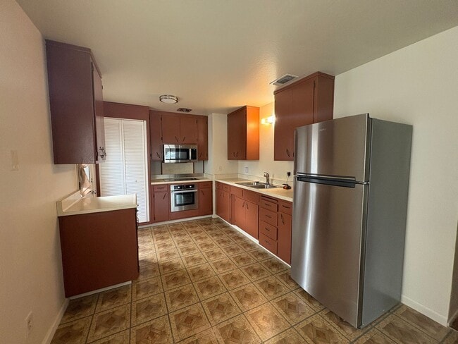 Photo - 820 Bryte Ave