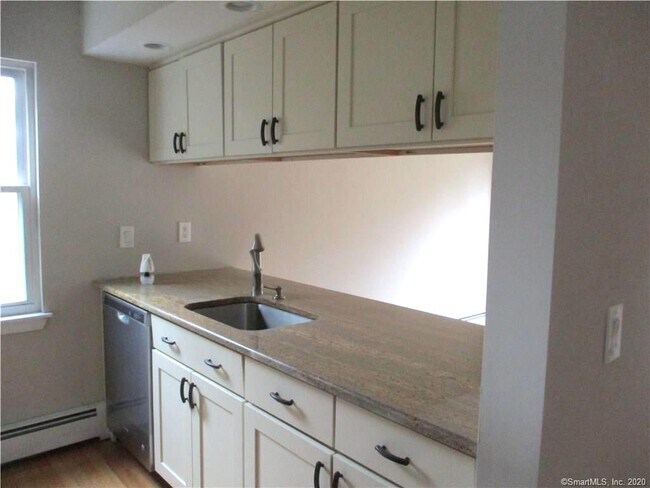 Photo - 60 Old Town Rd #200