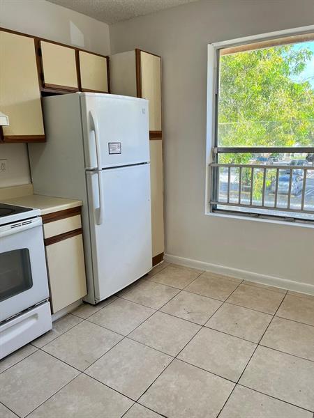 Photo - 8030 SW 21st Ct Unit 8030
