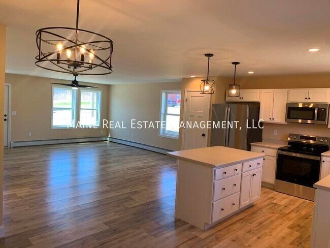 Photo - 64 Wildwood Dr