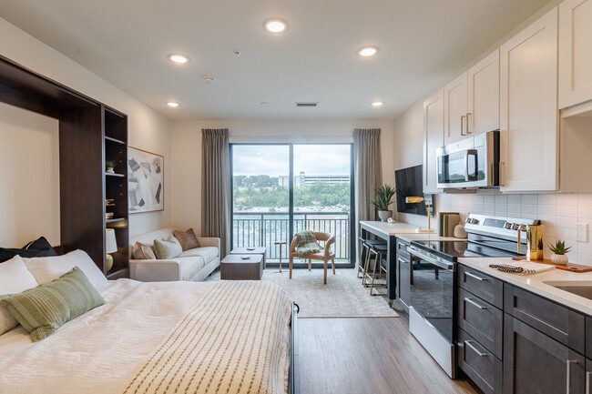 The Hudson apartments — community photo