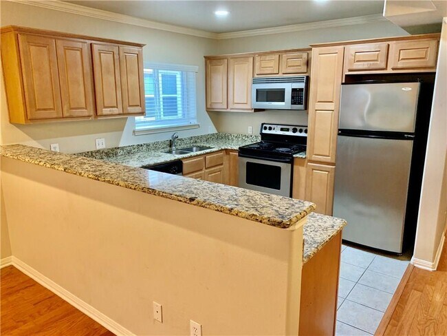 Photo - 3011 Speedway Unit 4