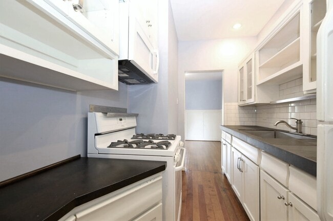 Photo - 1223 W Gray St