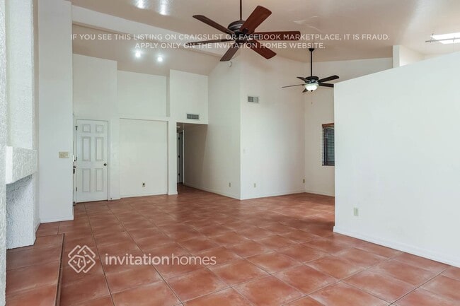 Photo - 2234 E Florian Ave