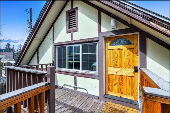 Photo - 2117 W Riverside Ave Unit 3