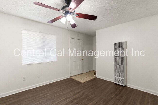 530 K St Unidad 530 K St - Apt. D