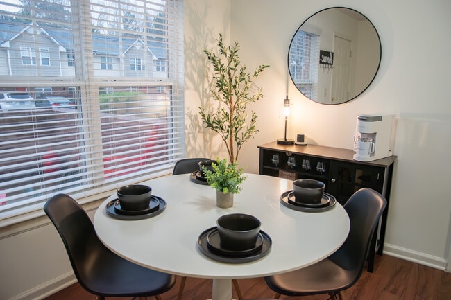 University Suites Student Housing