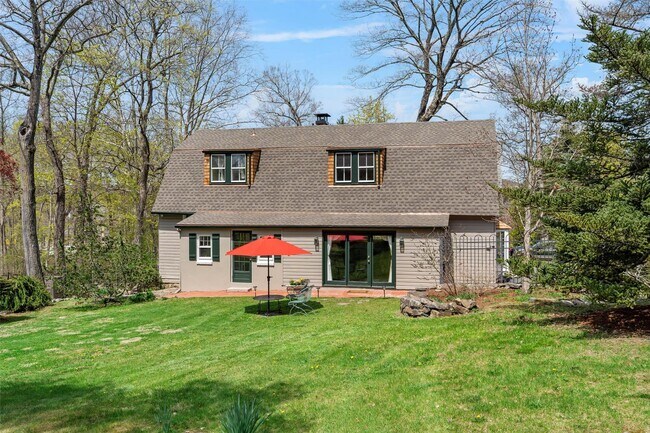 Photo - 72 Clubhouse Rd