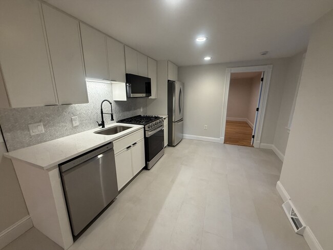 Photo - 250 W Fifth St Unidad 1