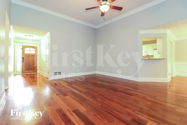 Photo - 1335 Enclave Way