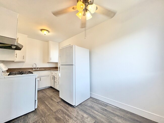 Photo - 11604 Sylvan St Unidad 5