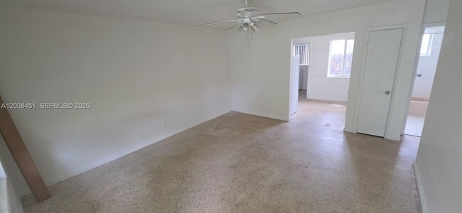 Photo - 250 NE 41st St Unit 250