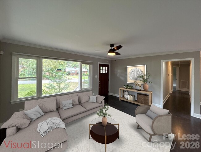 Photo - 1939 Sandhurst Dr