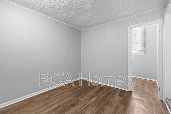 Photo - 906 Laurel St Unit 2