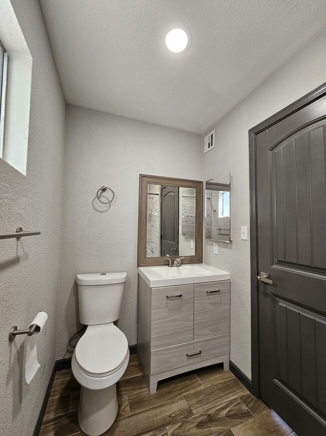 1766 E Pepper Cir Unit 2