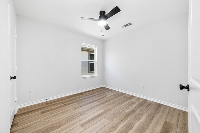 Photo - 2018 Hampton St Unidad A