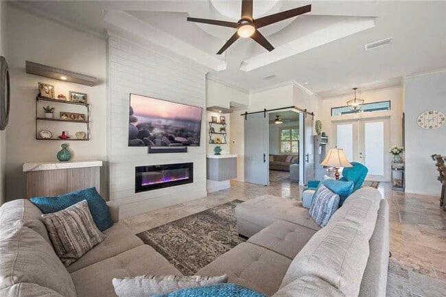 Building Photo - 414 SE 21st Terrace Unit ID1353846P