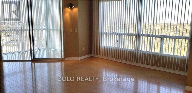 Photo - 7 Concorde Pl Unité 3601