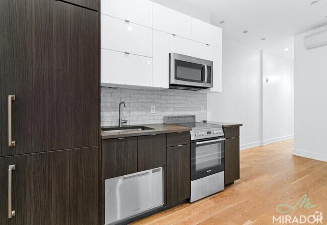 Building Photo - 2 bedroom in New York NY 10003 Unit 11 Rental