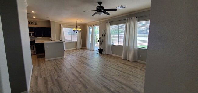 Photo - Spacious bedrooms and an open-concept floor plan.