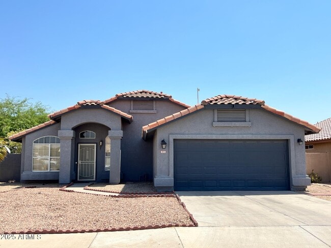 Building Photo - 1913 N 124th Dr Rental