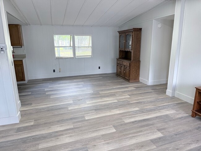 Photo - 20504 Spanish Ln