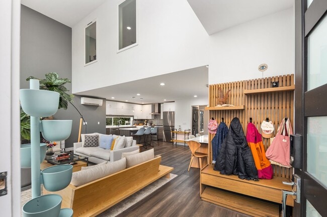 Photo - 4726 S Juneau St