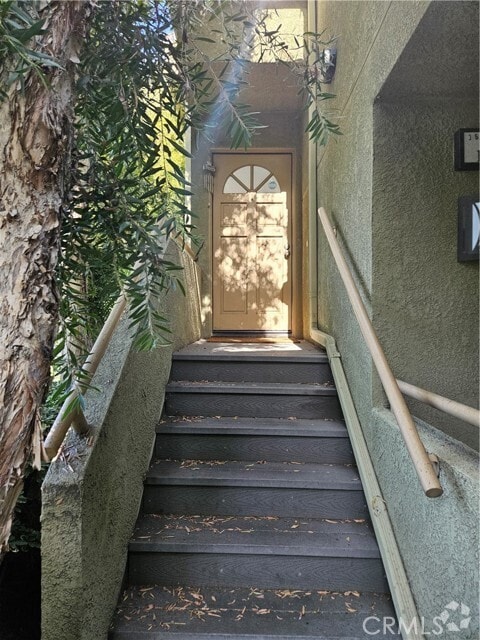 Building Photo - 15341 Hunsaker Ave Rental