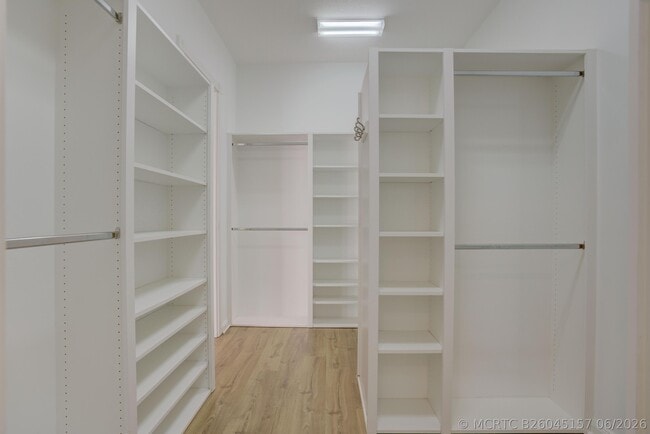 Photo - 256 San Remo Dr