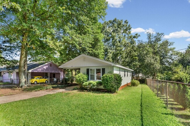 Photo - 102 Pierce St