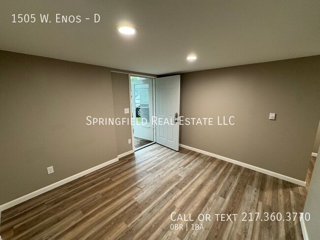 Modern Fully Remodeled Studio Apartment - Modern Fully Remodeled Studio Apartment Unit D