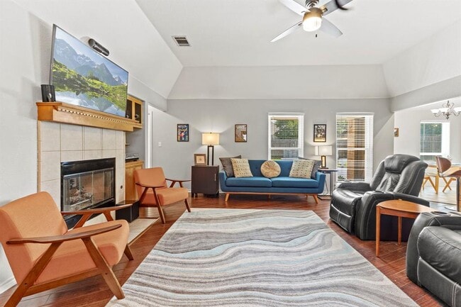 Photo - 1109 Perkins St